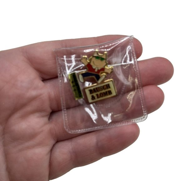 Bausch & Lomb Olympic Pin 1992 Barcelona Cobi Sun Glasses - Picture 2 of 6